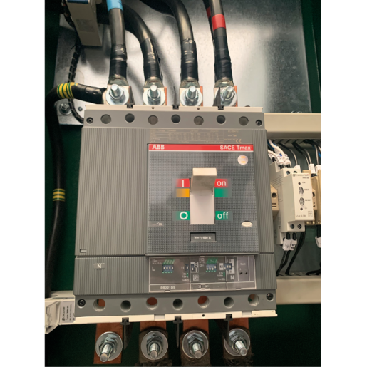 INTERRUPTOR MAGNETOTÉRMICO TETRAPOLAR